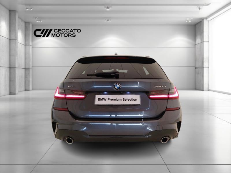 BMW 320d touring mhev 48v xdrive msport auto