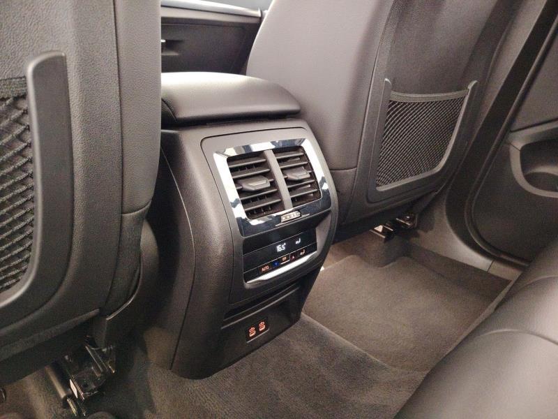 BMW X3 sdrive18d mhev 48v auto