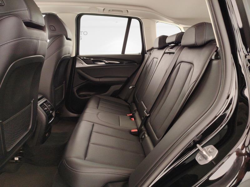 BMW X3 sdrive18d mhev 48v auto