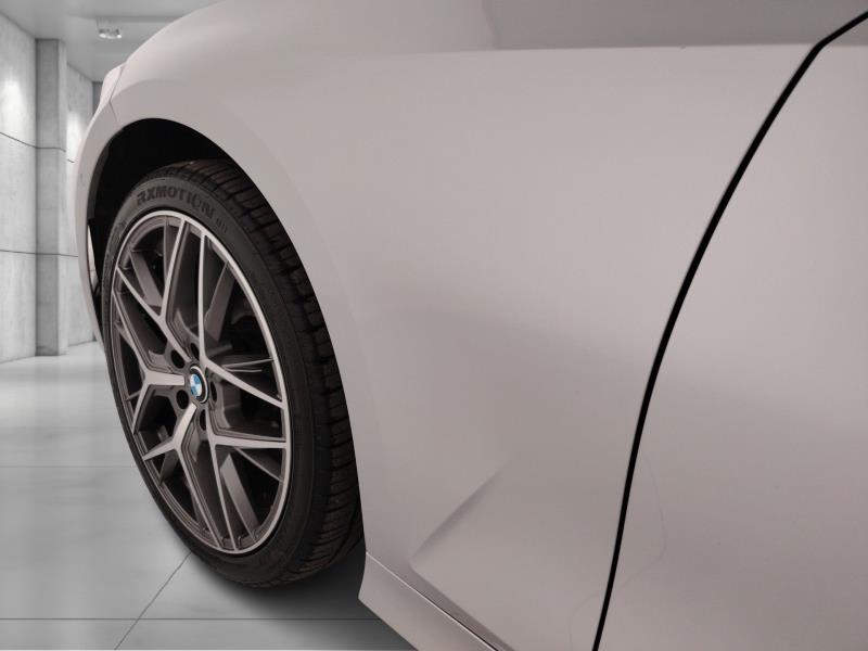 BMW 320d touring mhev 48v xdrive sport auto