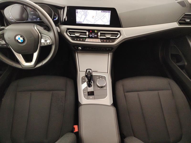 BMW 320d touring mhev 48v xdrive sport auto
