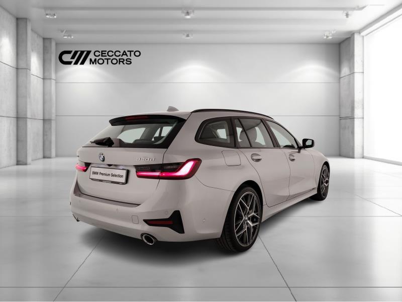 BMW 320d touring mhev 48v xdrive sport auto