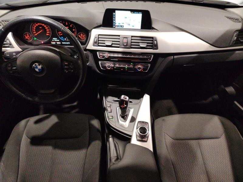 BMW 318d touring business advantage auto