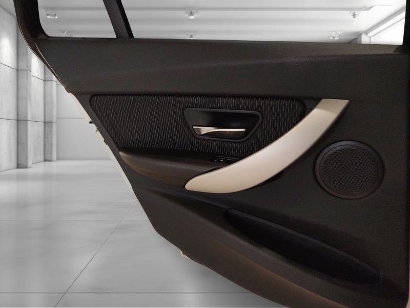 BMW 318d touring business advantage auto