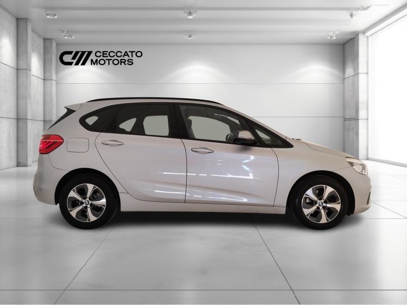 BMW 218d active tourer sport