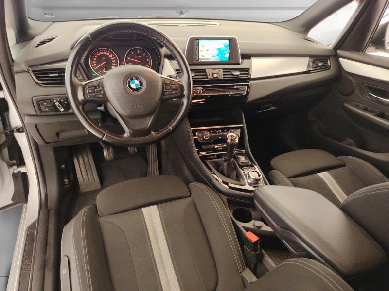BMW 218d active tourer sport