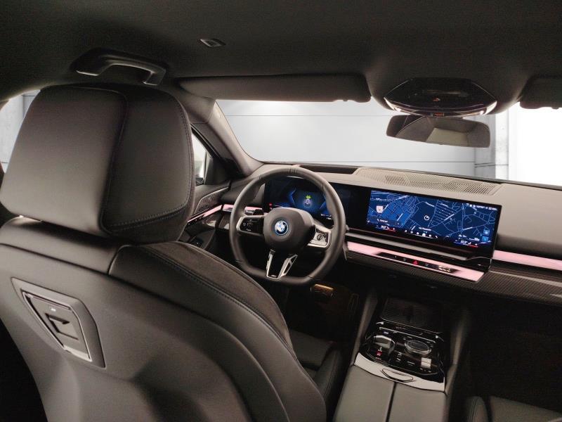 BMW I5 touring edrive40 msport pro
