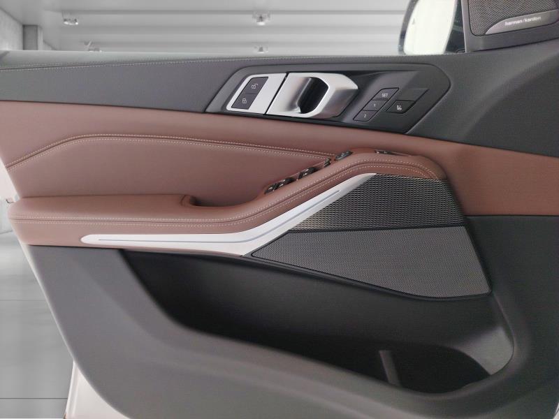 BMW X5 m50d auto