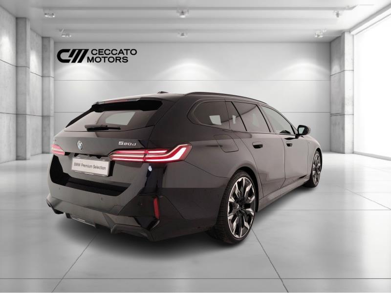 BMW 520d touring 48v xdrive msport auto