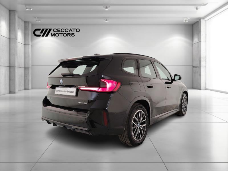 BMW Ix1 xdrive 30 msport