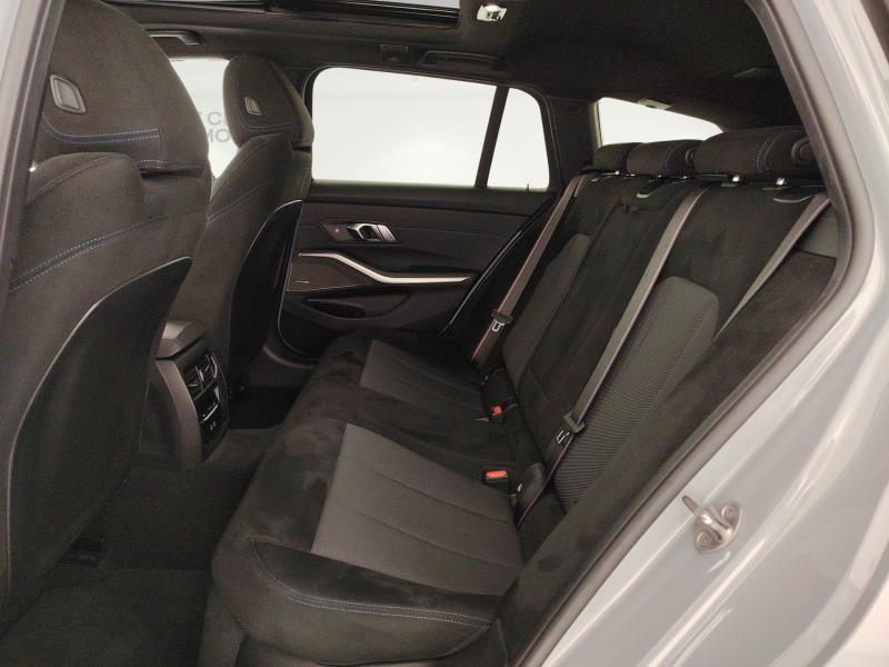 BMW 320d touring mhev 48v xdrive msport auto