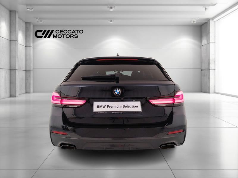 BMW 520d touring mhev 48v xdrive msport auto