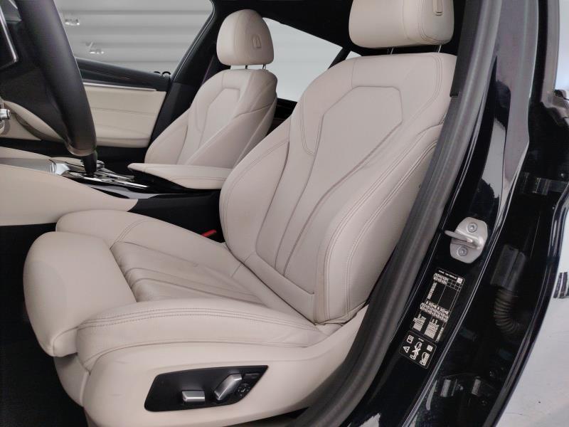 BMW 520d touring mhev 48v xdrive msport auto