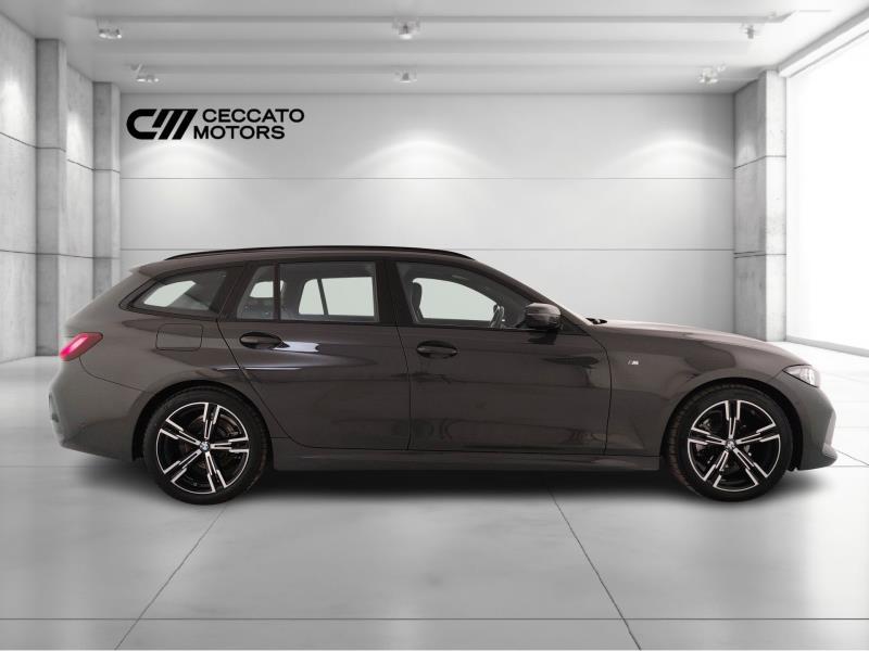 BMW 320d touring mhev 48v xdrive msport auto