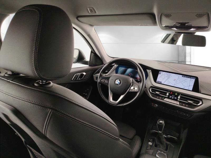 BMW 218d gran coupe advantage