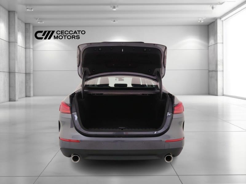 BMW 218d gran coupe advantage