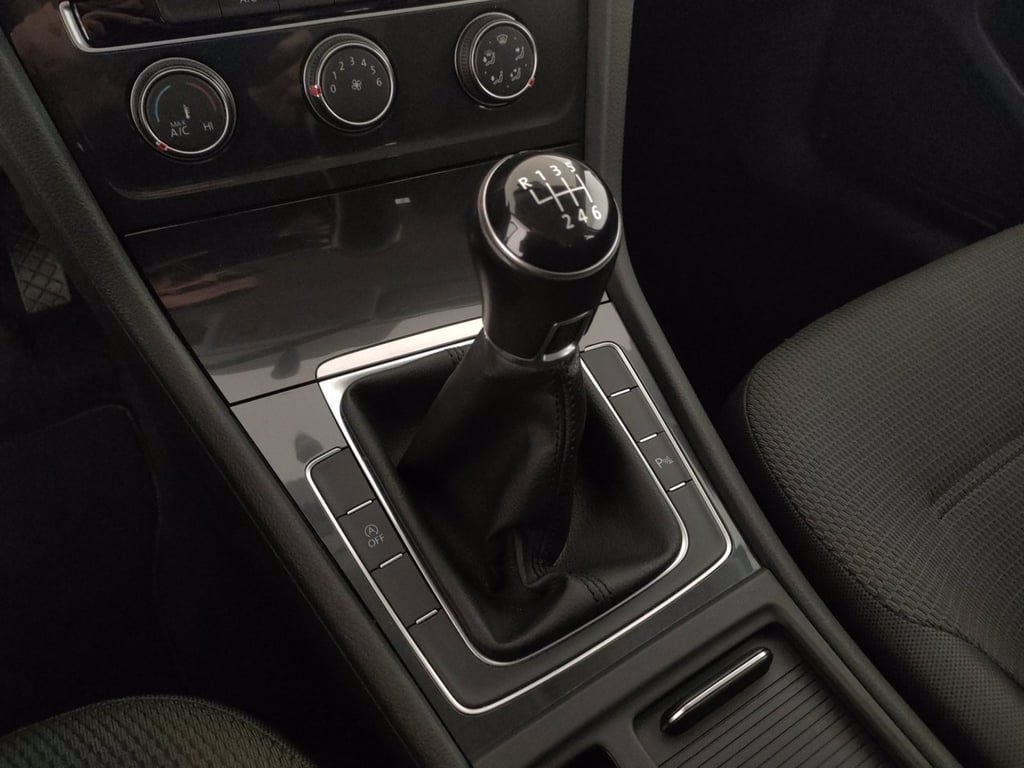 VOLKSWAGEN Golf variant 1.0 tsi business 115cv