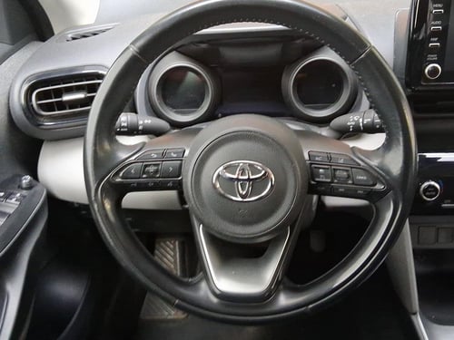 TOYOTA Yaris cross 1.5h business fwd 116cv e-cvt