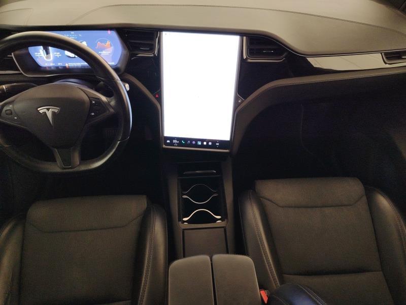 TESLA Model x 75 d