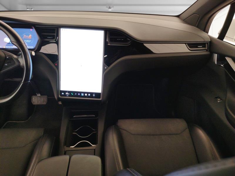 TESLA Model x 75 d