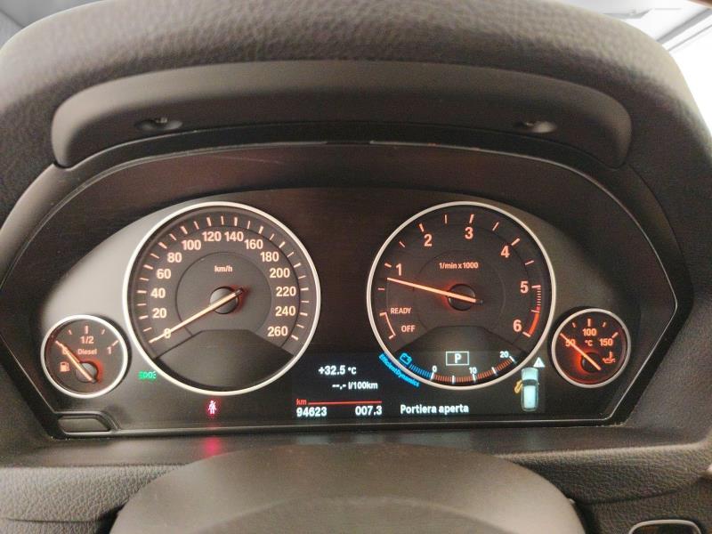 BMW 320d touring xdrive business advantage auto
