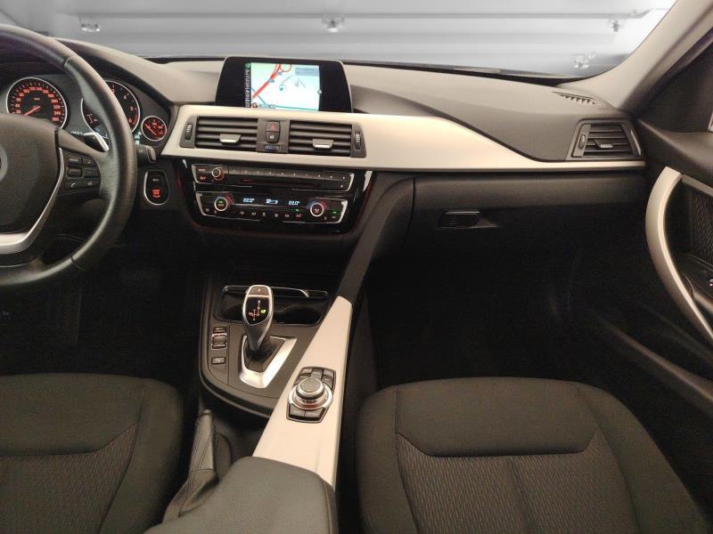 BMW 320d touring xdrive business advantage auto