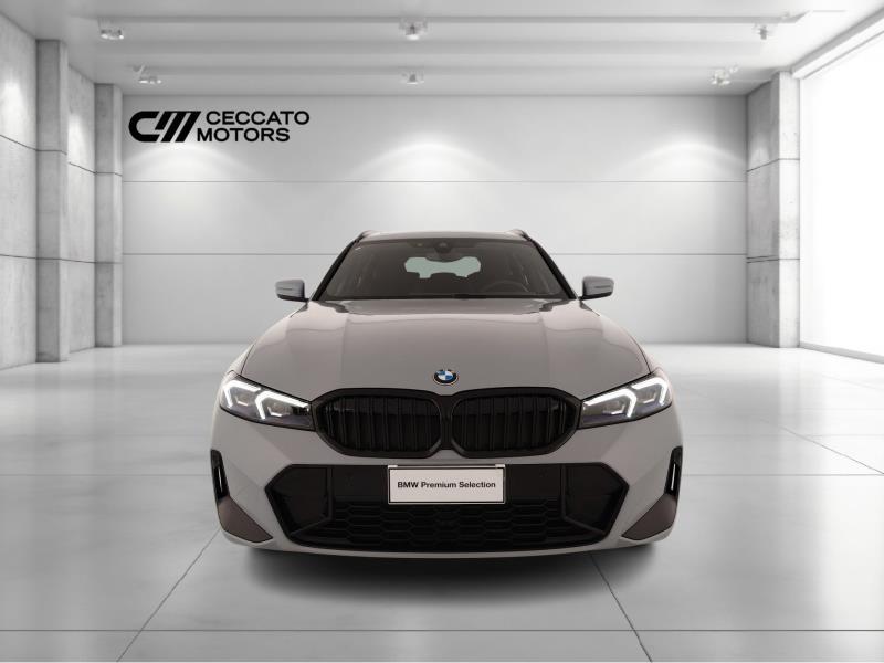 BMW 320d touring mhev 48v xdrive msport pro auto