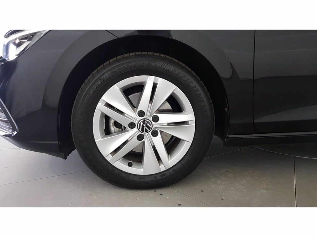 VOLKSWAGEN Golf 1.5 etsi evo life 130cv dsg