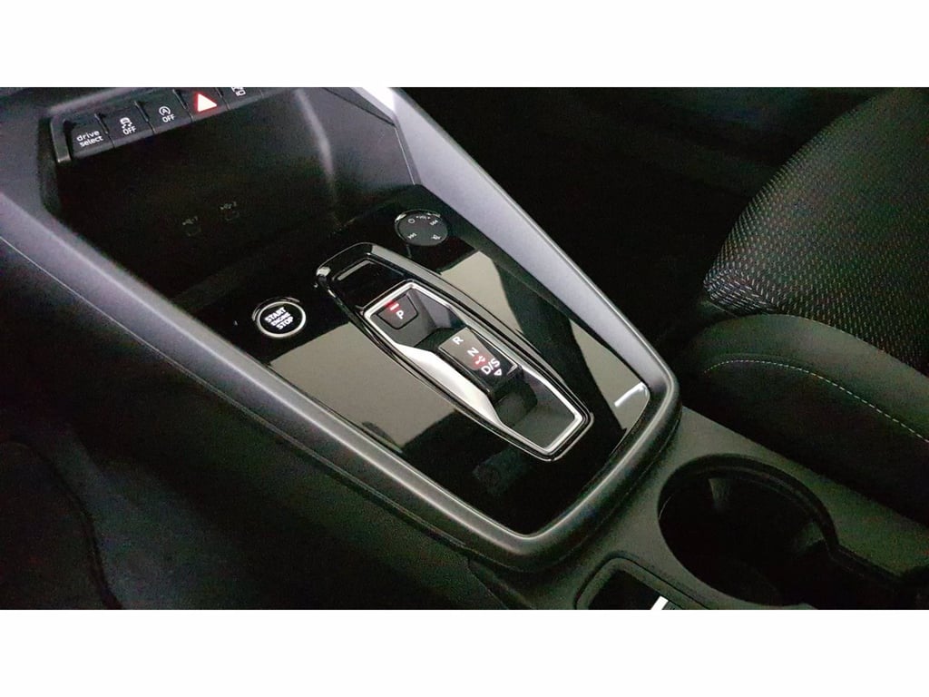 AUDI A3 sportback 2.0 tdi s line edition 150cv s-tronic