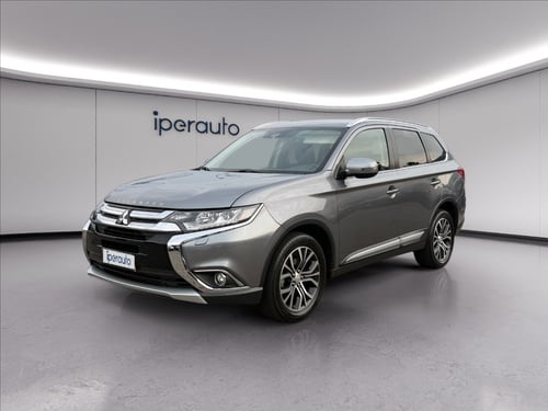 MITSUBISHI Outlander 2.2 instyle plus navi awd 7p.ti auto