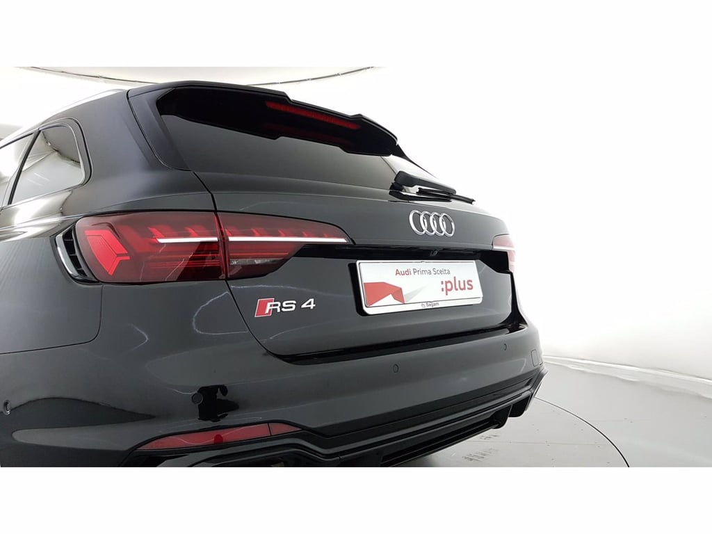 AUDI Rs4 avant 2.9 tfsi quattro 450cv tiptronic