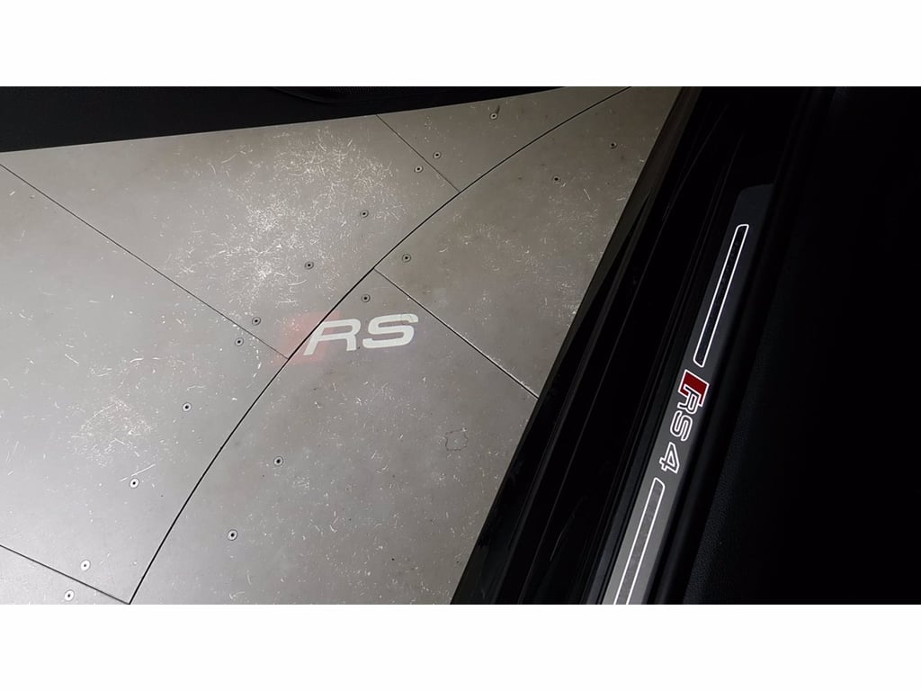 AUDI Rs4 avant 2.9 tfsi quattro 450cv tiptronic
