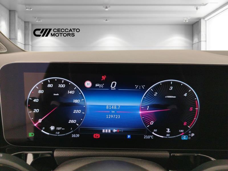 MERCEDES Gla 200 d amg line advanced plus auto