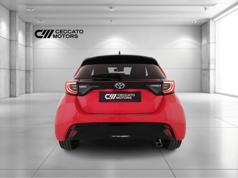 TOYOTA Yaris 1.5h style
