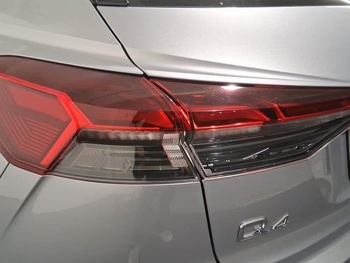AUDI Q4 e-tron 40 business advanced
