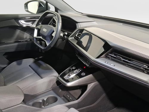 AUDI Q4 e-tron 40 business advanced
