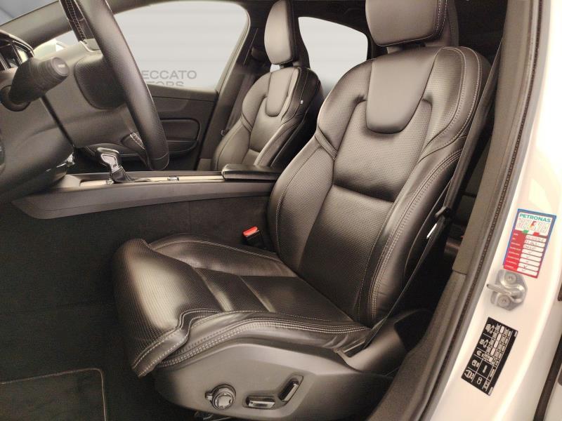 VOLVO Xc60 2.0 t5 r-design awd geartronic