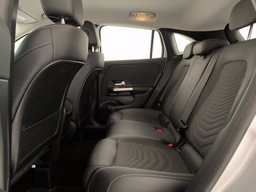 MERCEDES Gla 180 d progressive advanced plus auto