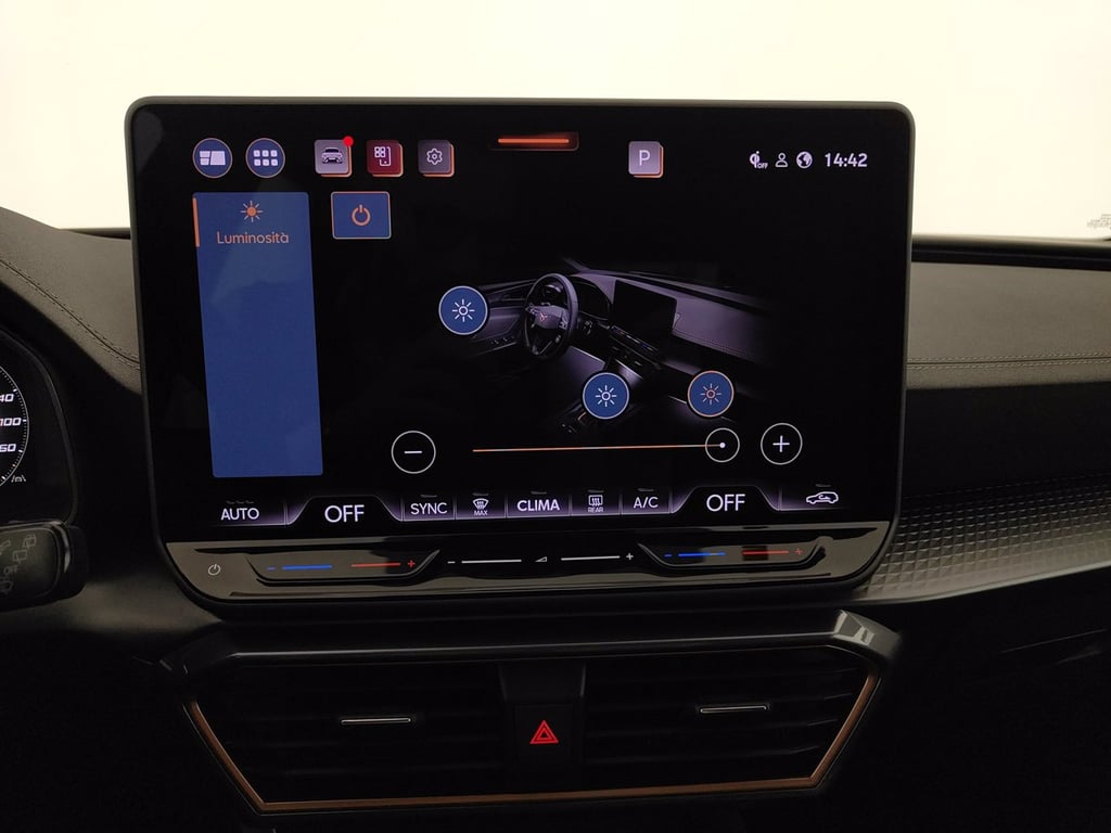 CUPRA Leon 1.5 hybrid 150cv dsg