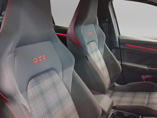 VOLKSWAGEN Golf 2.0 tsi gti 245cv dsg