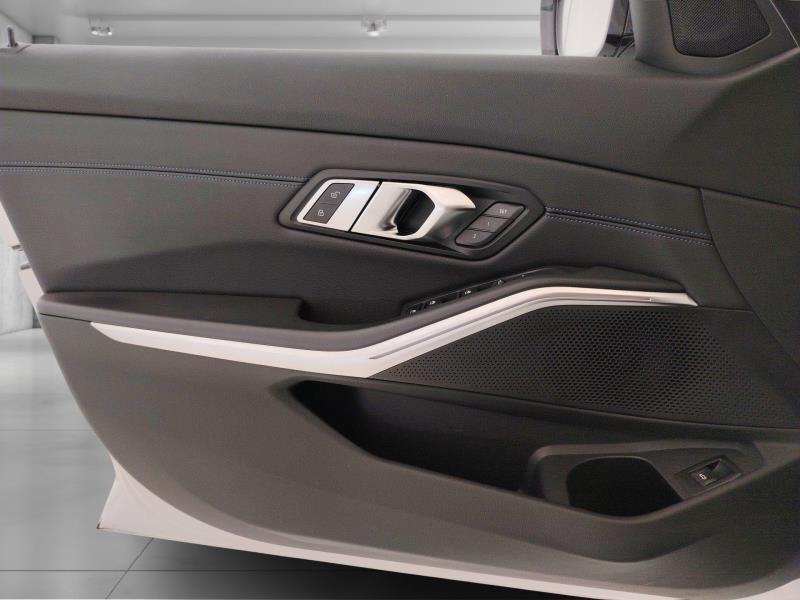 BMW M340d touring mhev 48v xdrive msport pro auto