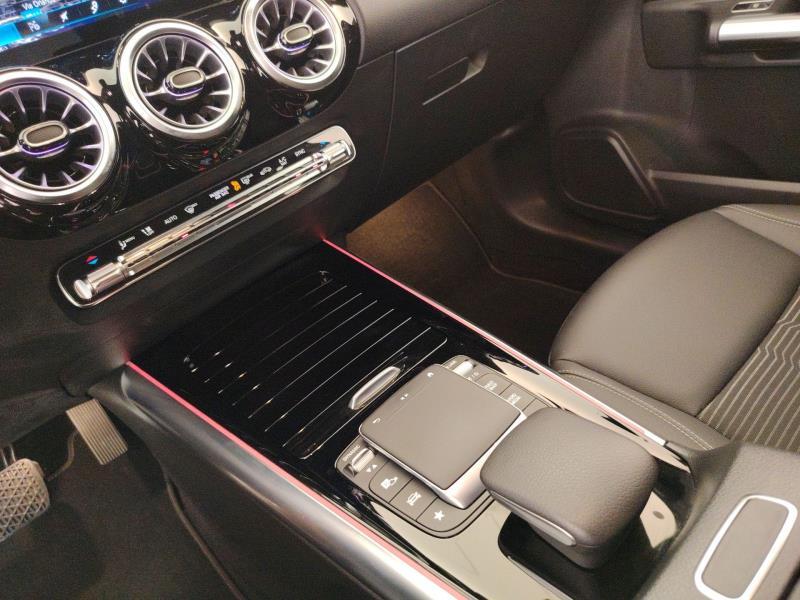 MERCEDES Gla 180 d sport plus auto