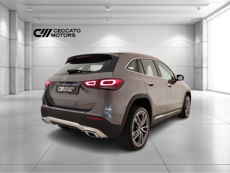 MERCEDES Gla 180 d sport plus auto