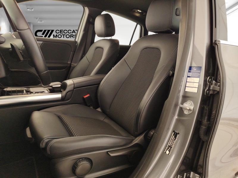 MERCEDES Gla 180 d sport plus auto