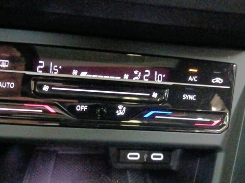 VOLKSWAGEN Taigo 1.0 tsi r-line 110cv dsg