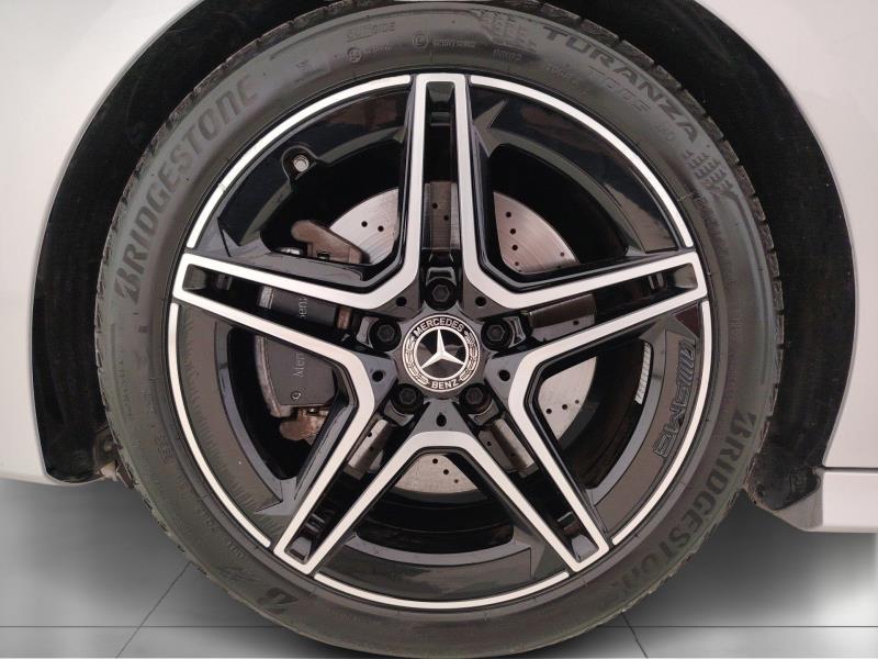 MERCEDES Cla shooting brake 200 d amg line premium auto