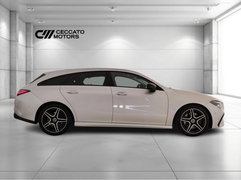MERCEDES Cla shooting brake 200 d amg line premium auto