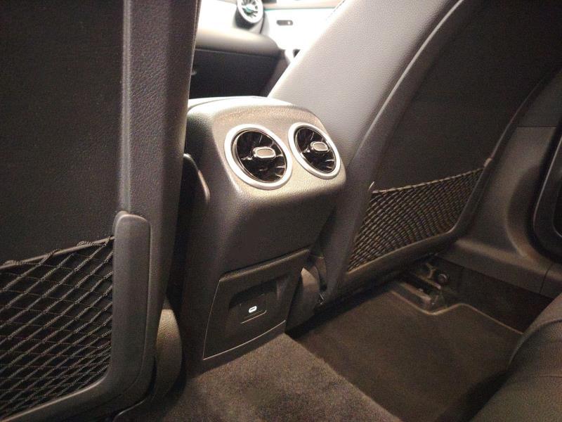 MERCEDES Cla shooting brake 200 d amg line premium auto