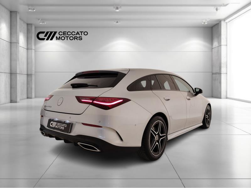 MERCEDES Cla shooting brake 200 d amg line premium auto