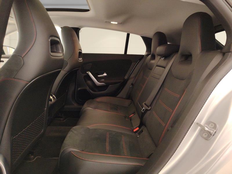 MERCEDES Cla shooting brake 200 d amg line premium auto